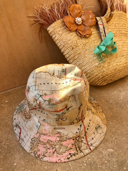 Geo Print Bucket Hat