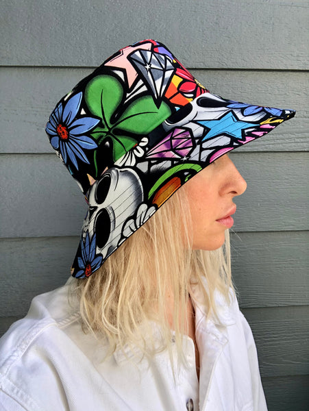 Reversible Graffiti & Black Bucket Hat