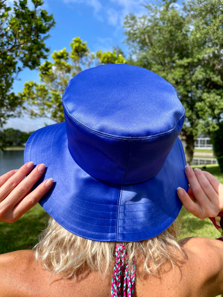 Satin Bucket Hat in Blue