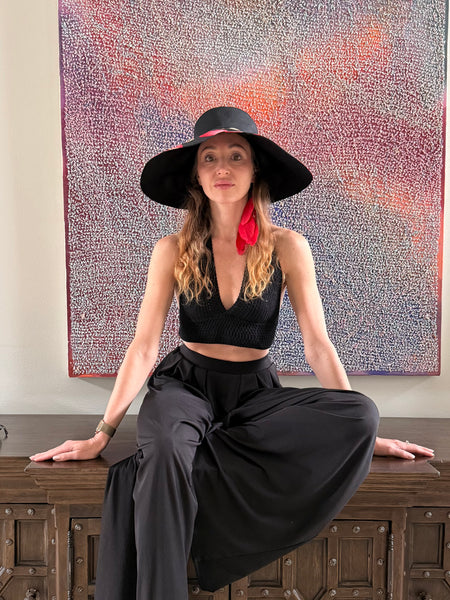 Pin-up Playful Heart Shaped Hat