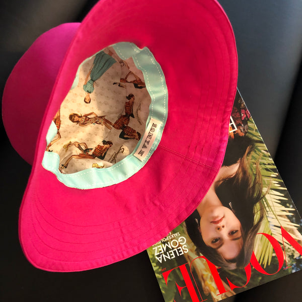 Bucket Hat in Fuchsia